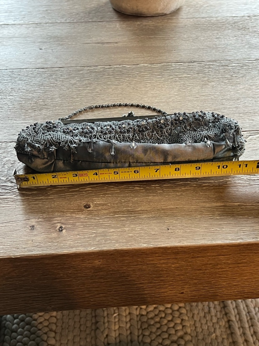 Elegant Gray  Beaded Lace Evening Clutch with Chain - Picture 6 of 7
